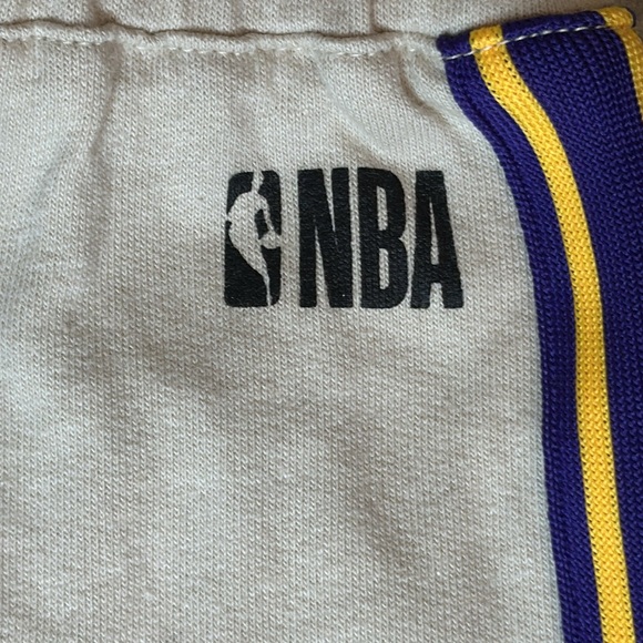NBA Los Angles Lakers Jogger - Picture 5 of 6